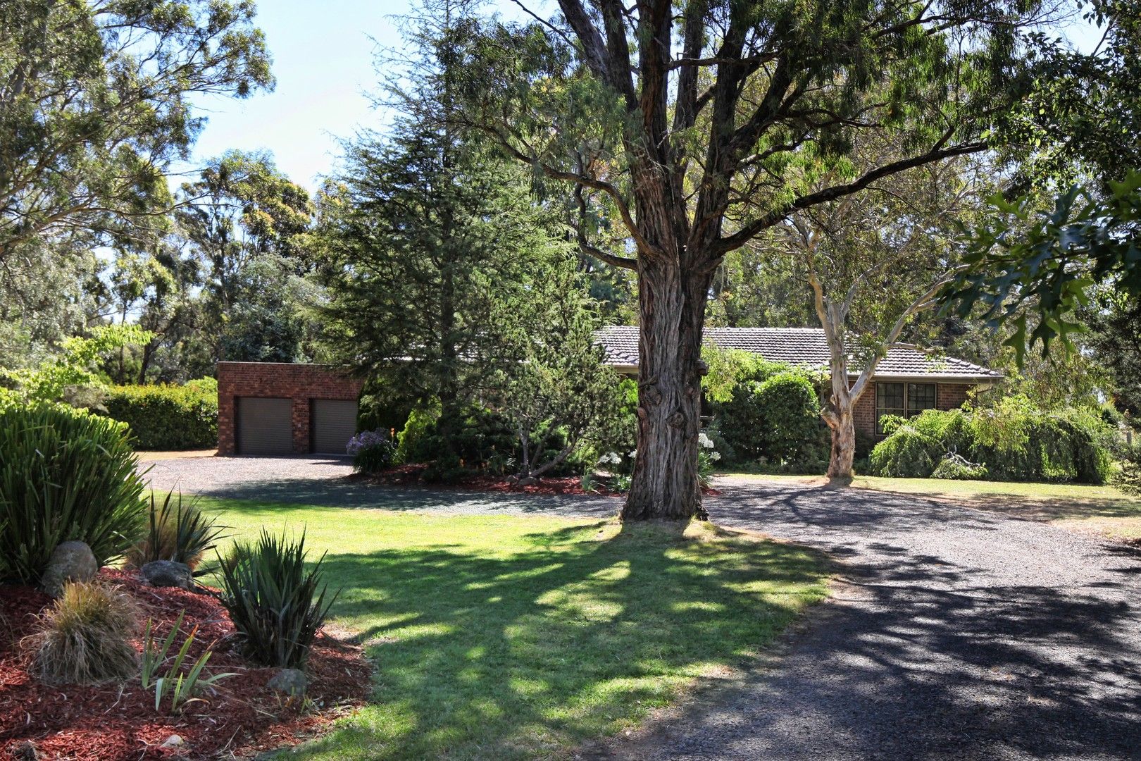 43 Andrew Avenue, Woodend VIC 3442 House for Sale Domain