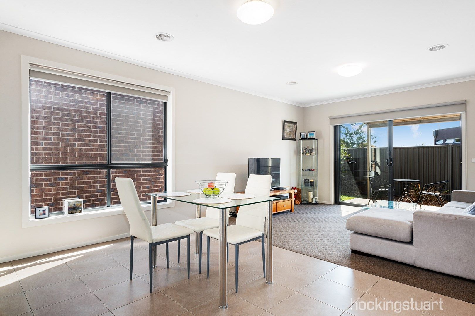 2/4 Dunn Street, Golden Point VIC 3350, Image 0