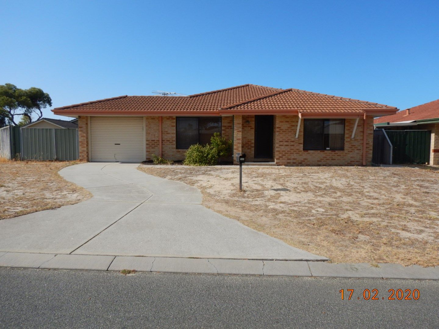 3 bedrooms House in 6 Kaka Mews QUINNS ROCKS WA, 6030