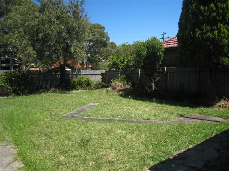 2 Calbina Road, Earlwood NSW 2206, Image 1