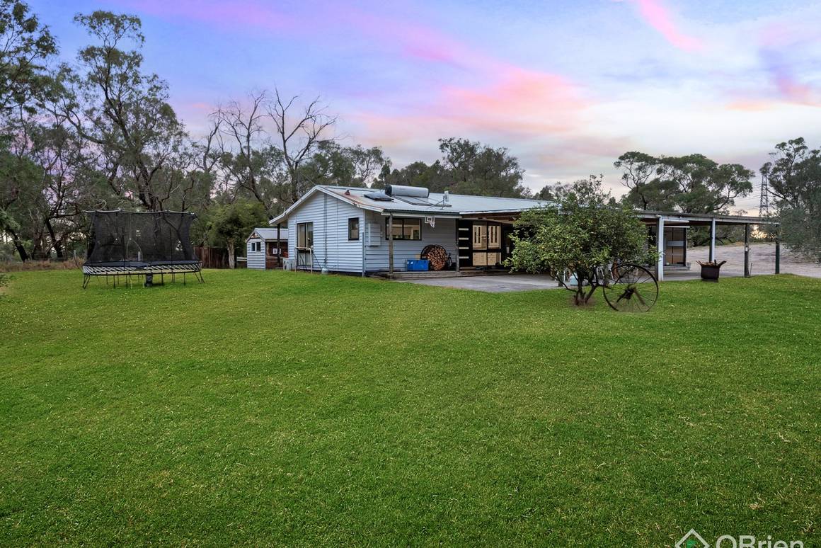 Picture of 123 Smiths Lane, PEARCEDALE VIC 3912