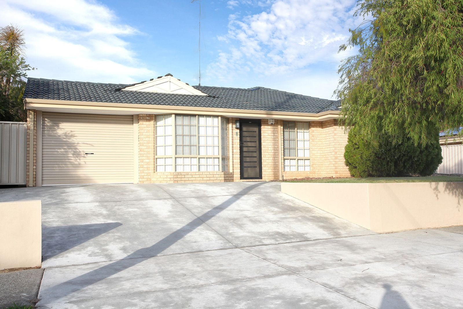 3/10 Mckimmie Road, Palmyra WA 6157, Image 0