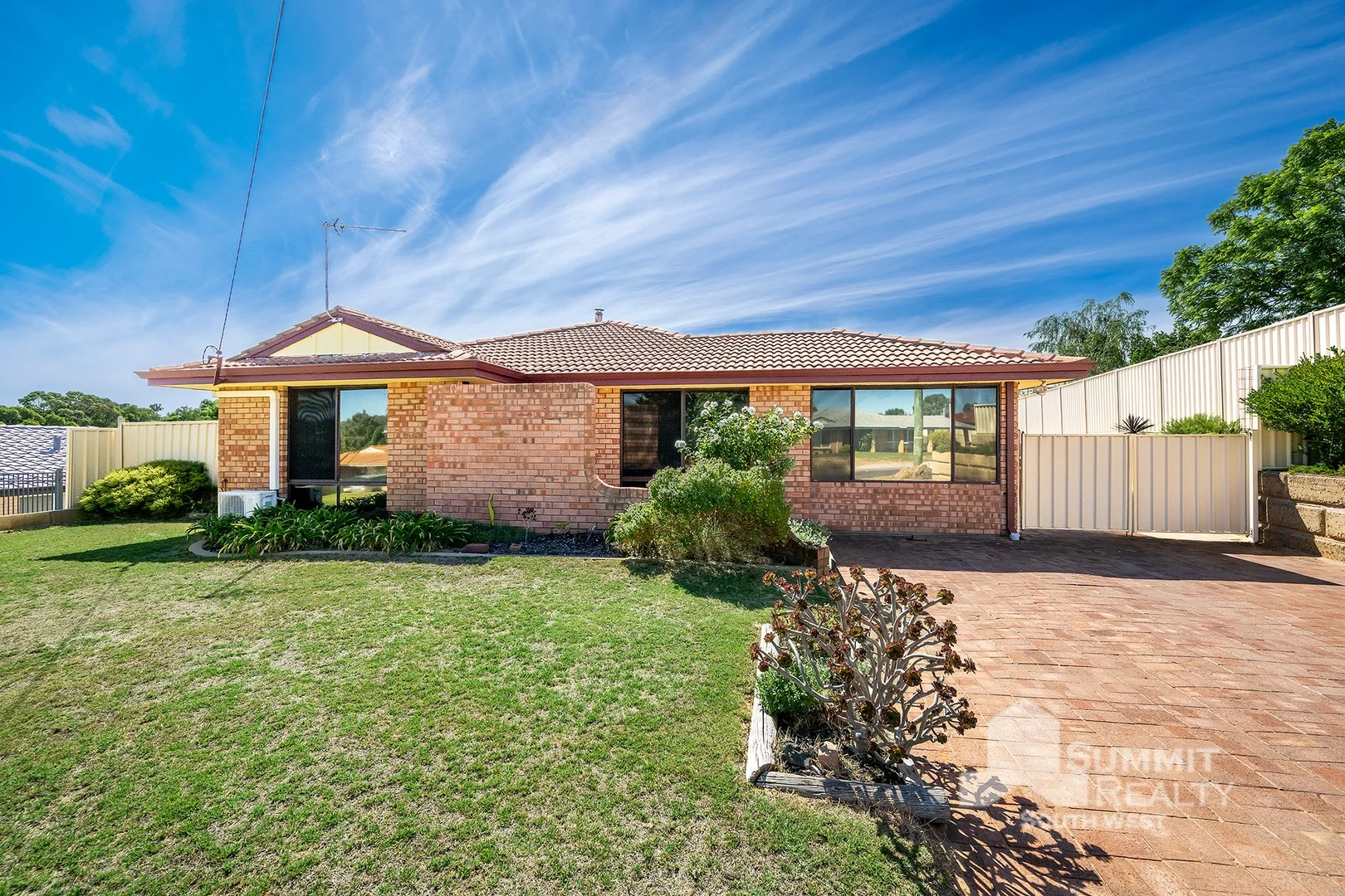 Primary image of 14 Littlefair Drive, Withers WA 6230