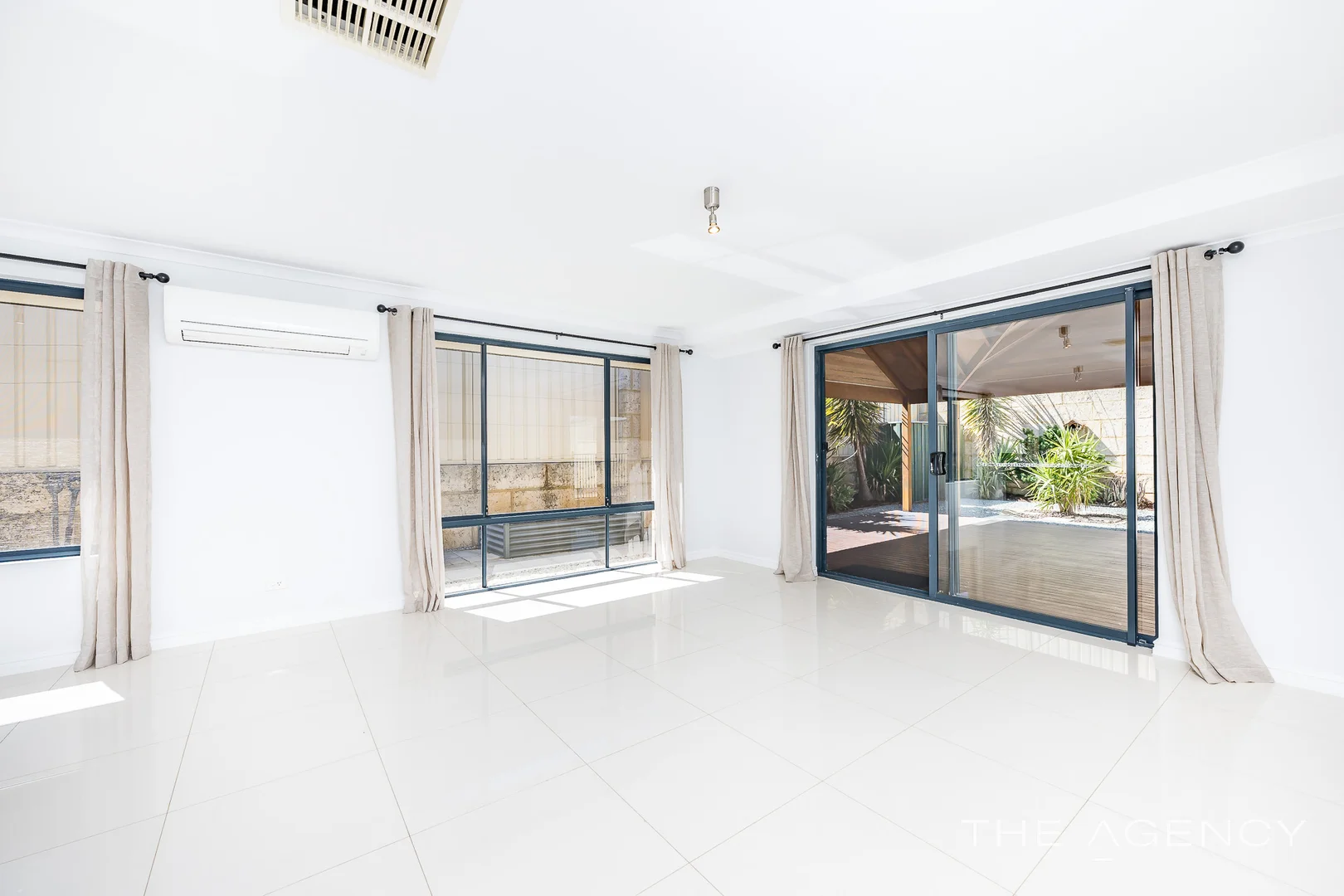 Additional image 15 of 75 Jindalee Boulevard, Jindalee WA 6036