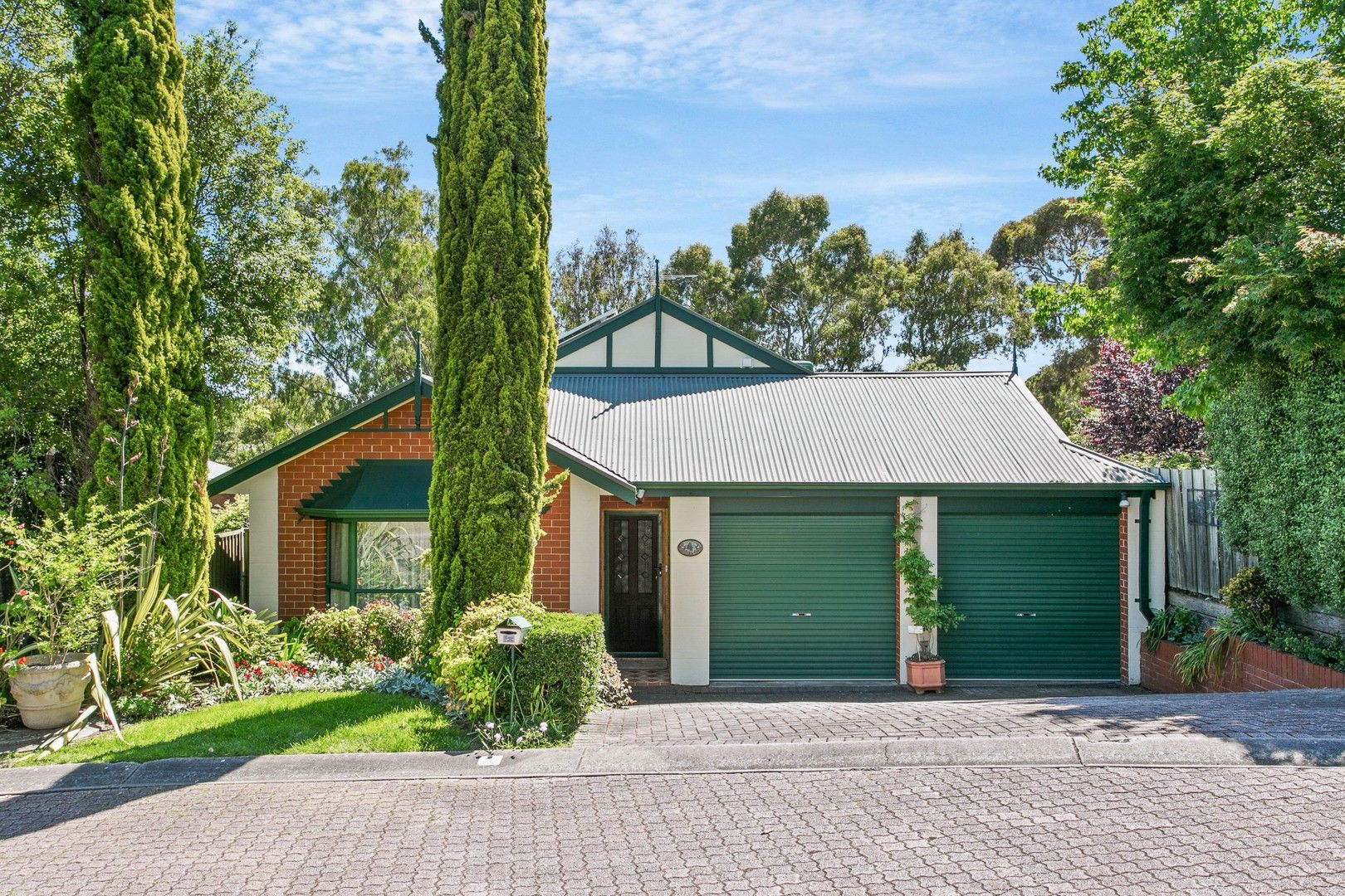 4 Petrel Court, Flagstaff Hill SA 5159, Image 0