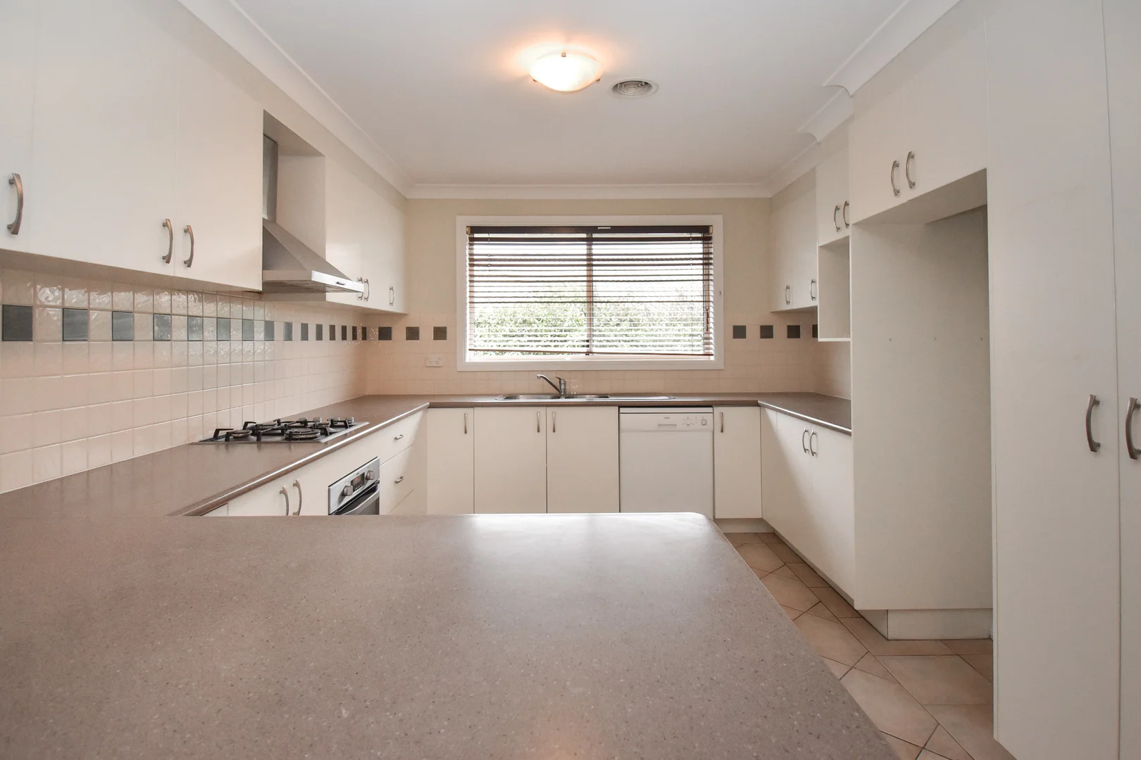 Additional image 5 of 10 George Weily Place, Orange NSW 2800