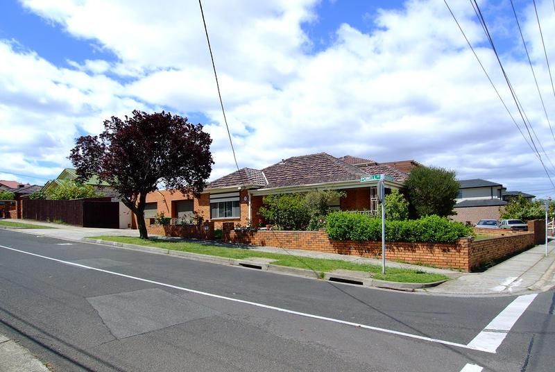 11 Powell Street, Regent VIC 3081, Image 1