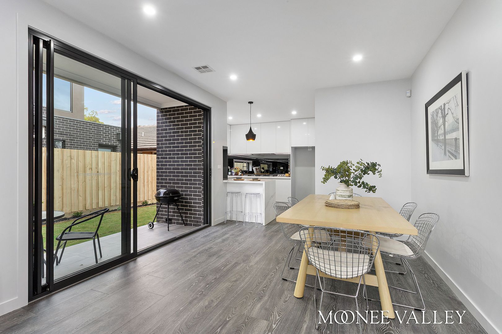 13C Riverside Avenue, Avondale Heights VIC 3034, Image 2