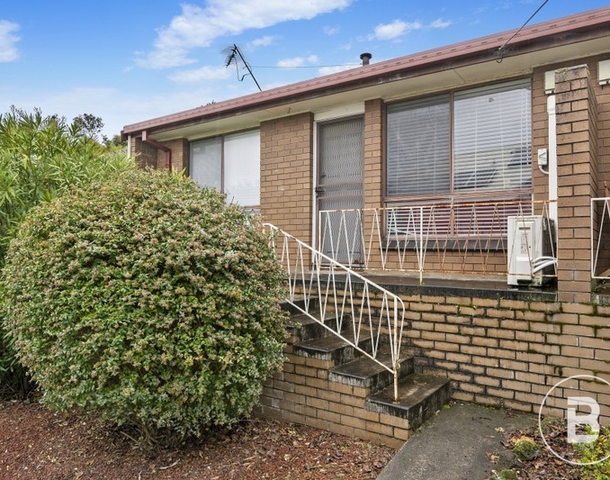 2/619 Neill Street, Soldiers Hill VIC 3350