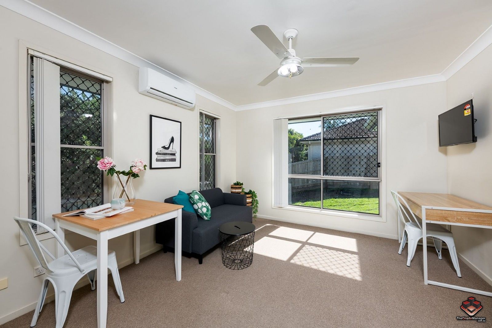1 bedrooms Apartment / Unit / Flat in ID:21075068/10 Lennox Street PACIFIC PINES QLD, 4211