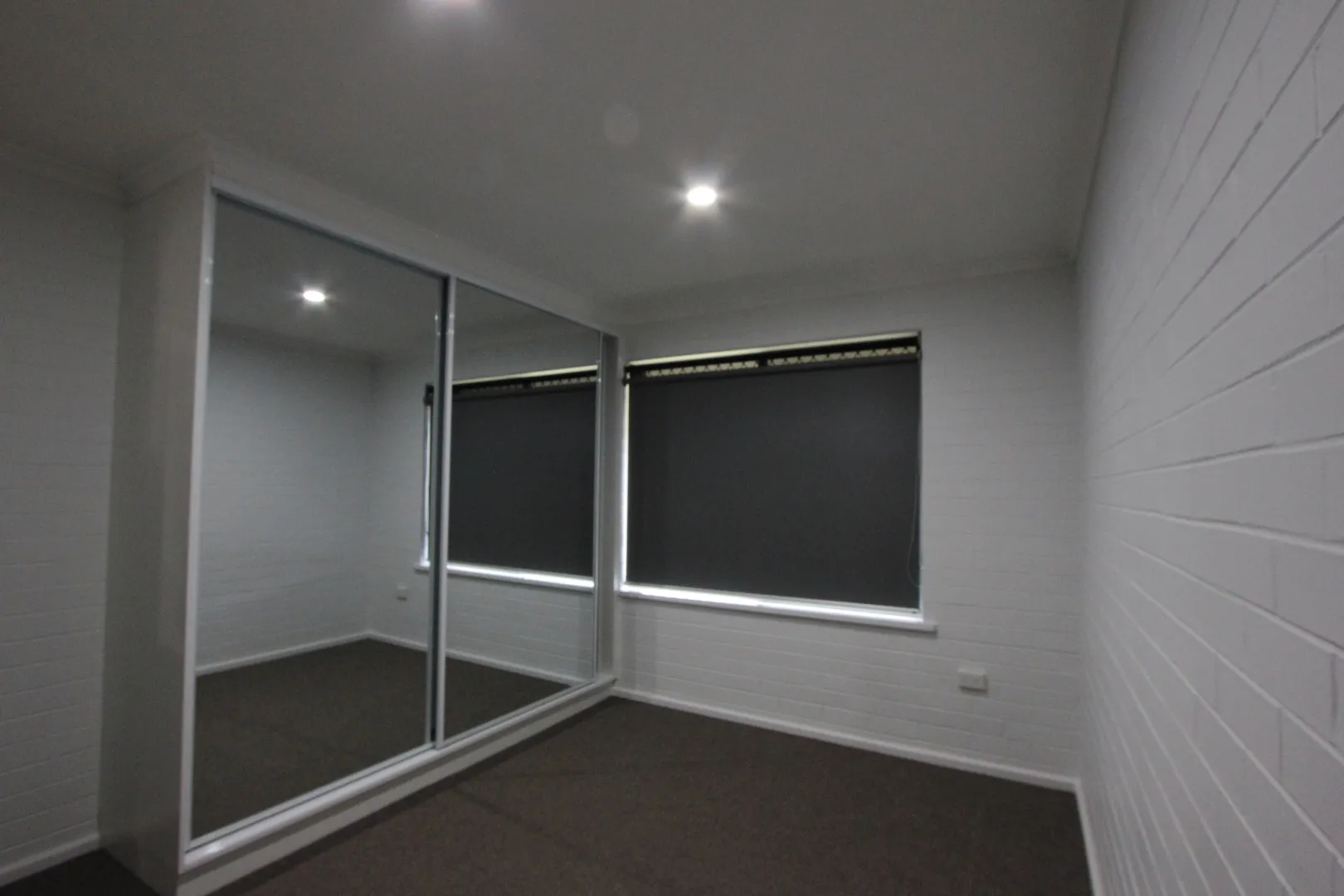 Modern and Affordable Property in Prime Location - A Must-See! - Widok 4