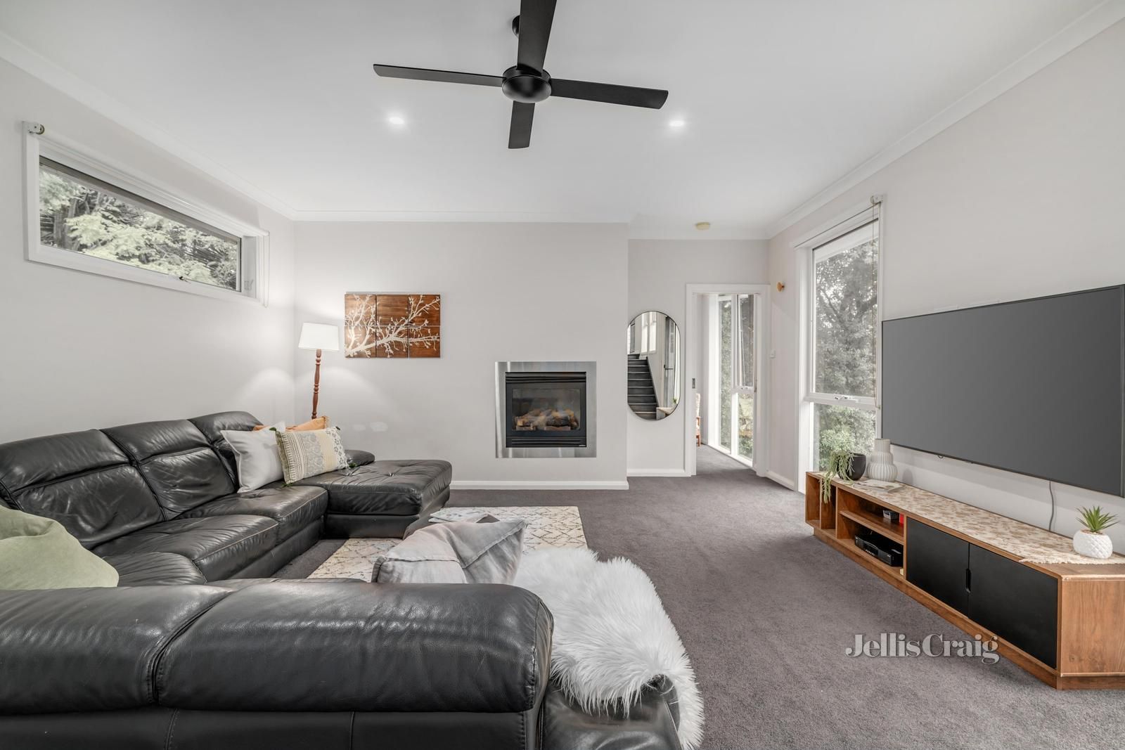 23 Campbell Parade, Box Hill South VIC 3128, Image 2