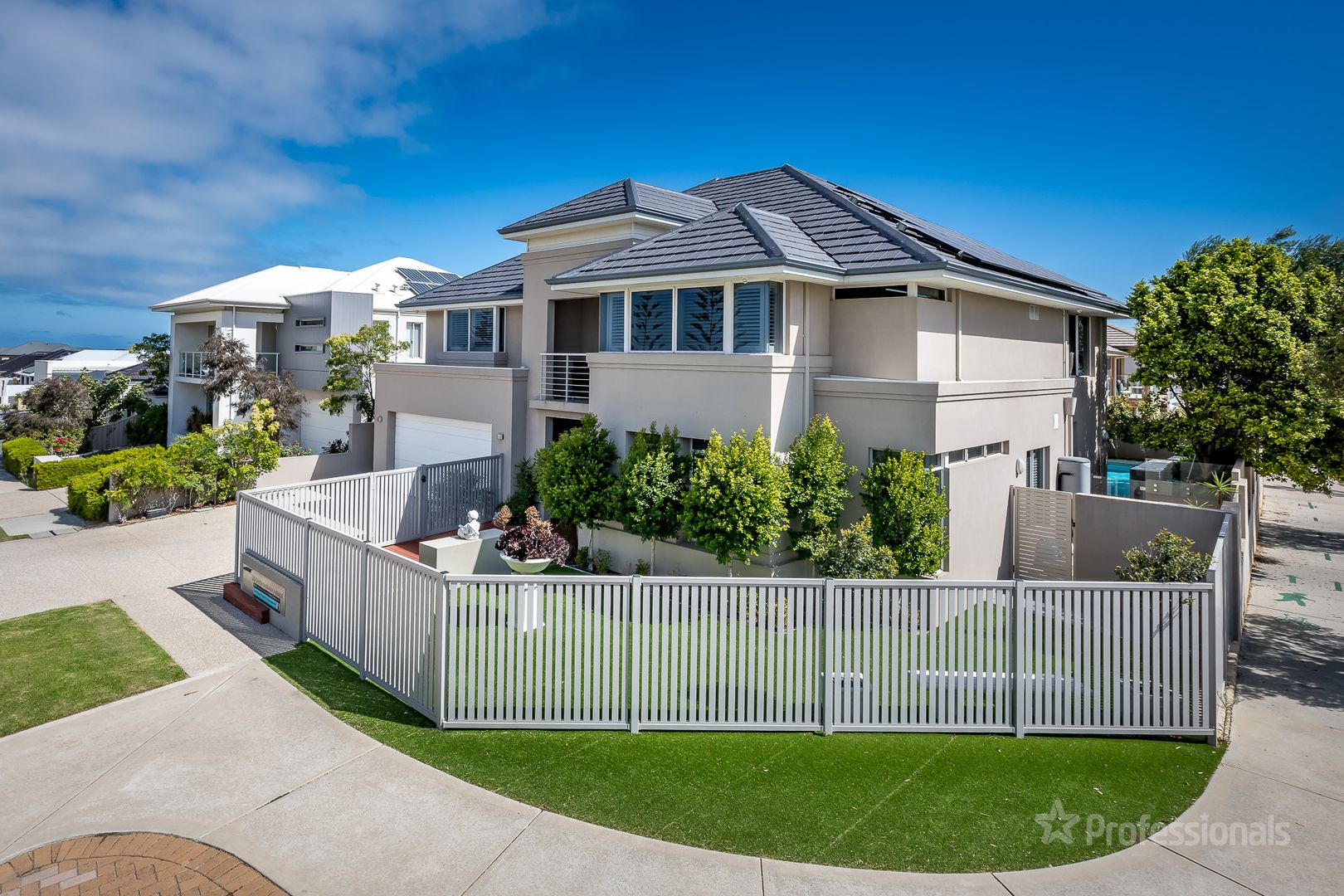 265 Santa Barbara Parade, Jindalee WA 6036, Image 1