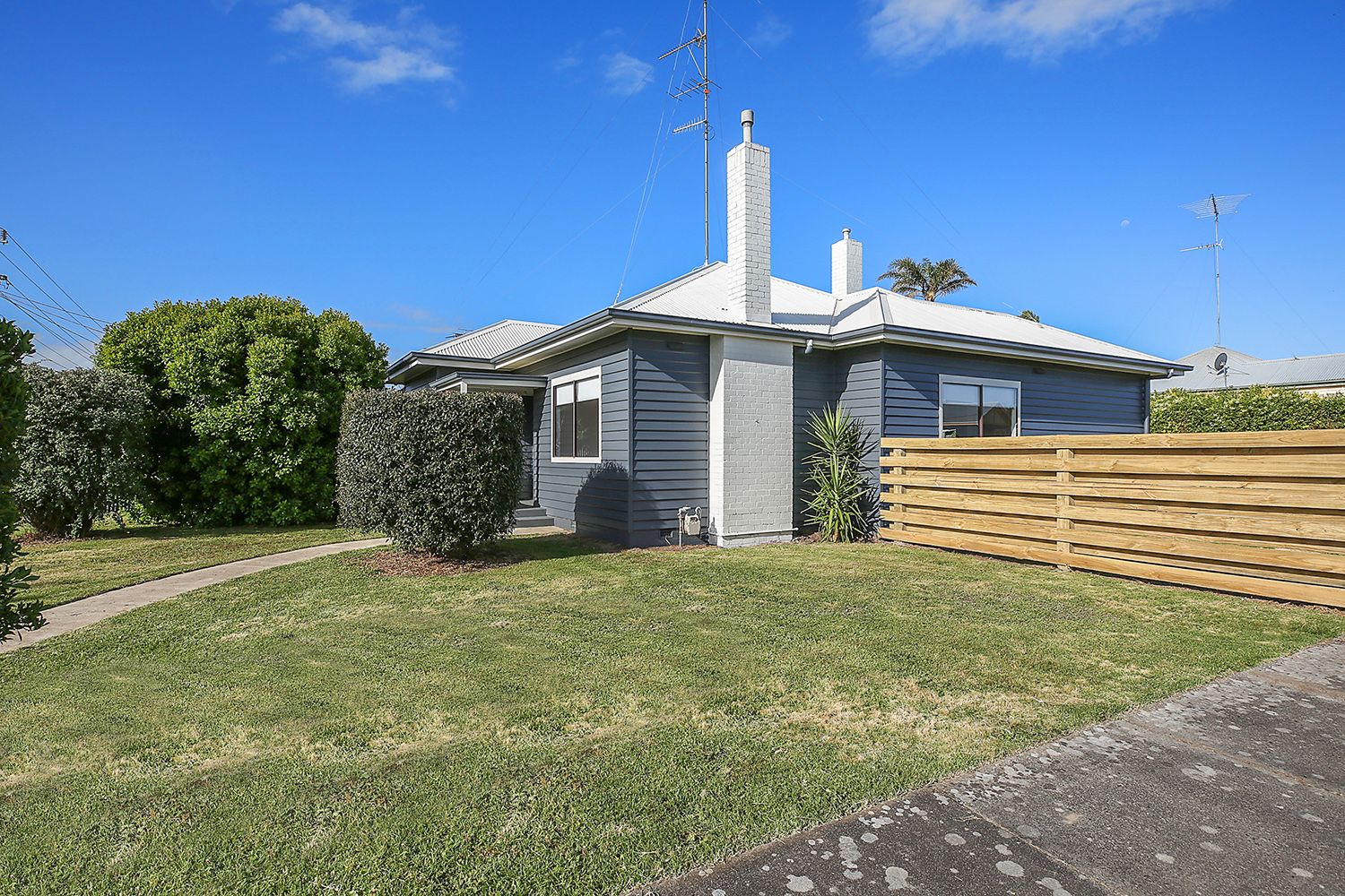76 Sinclair Street, Colac VIC 3250 House For Rent Domain