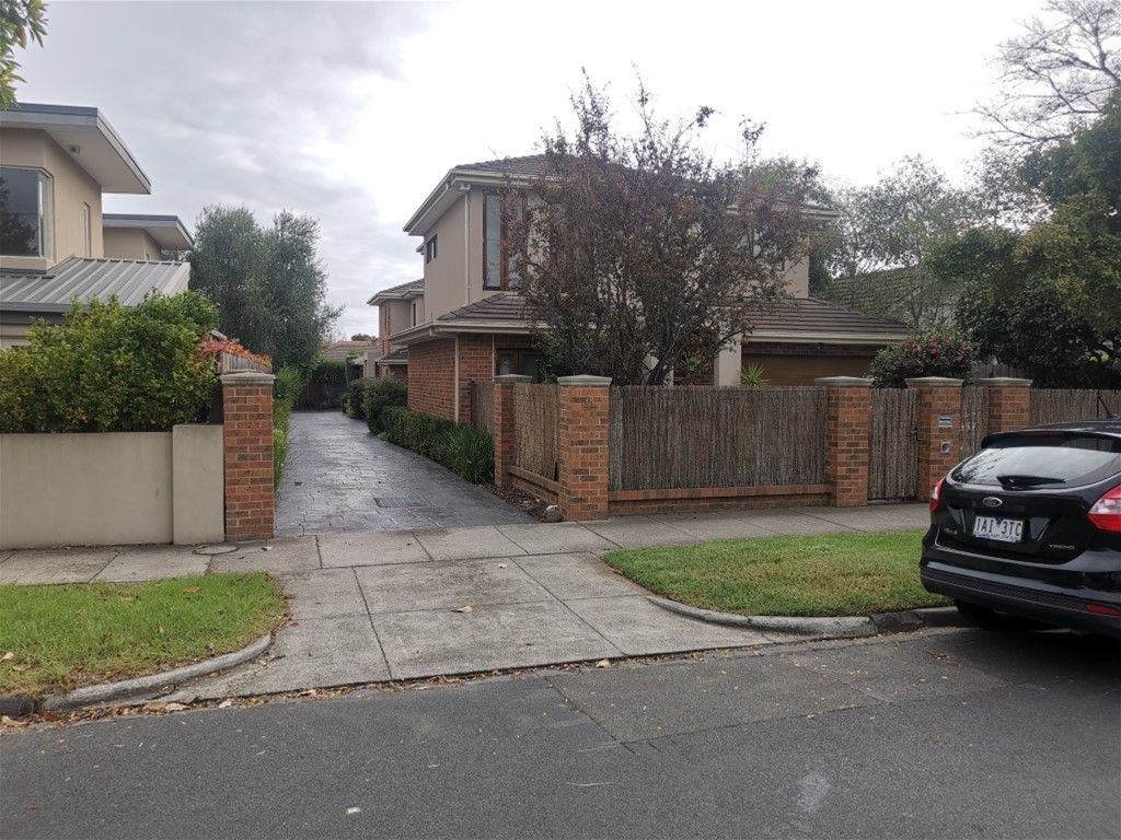 3 bedrooms Townhouse in 2/11 College St ELSTERNWICK VIC, 3185