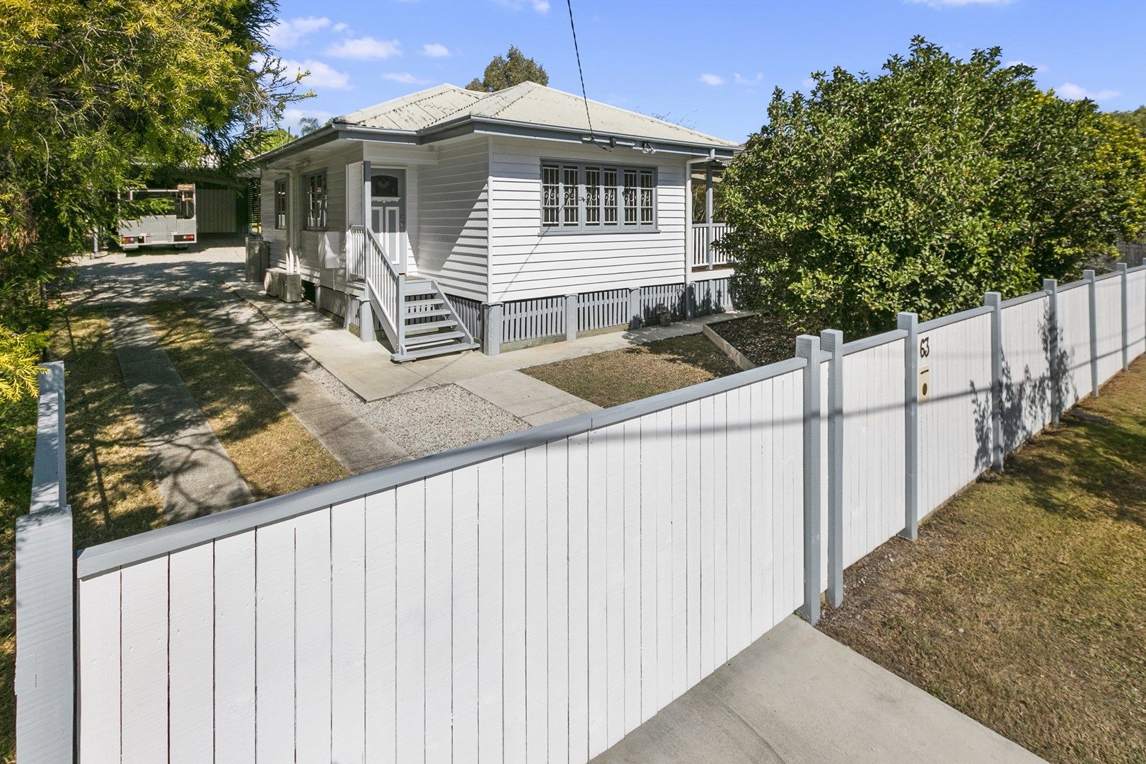 63 Steele Street, Holland Park QLD 4121, Image 2