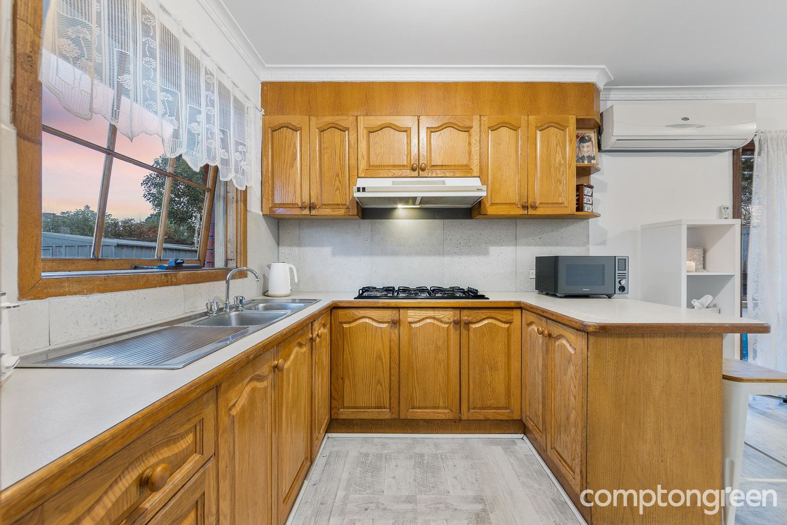 4/63 Edgar Street, Kingsville VIC 3012, Image 2