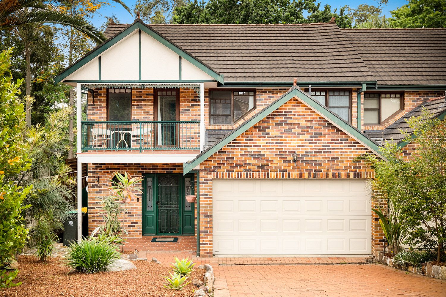 2/5 Woodchester Close, Castle Hill NSW 2154, Image 0
