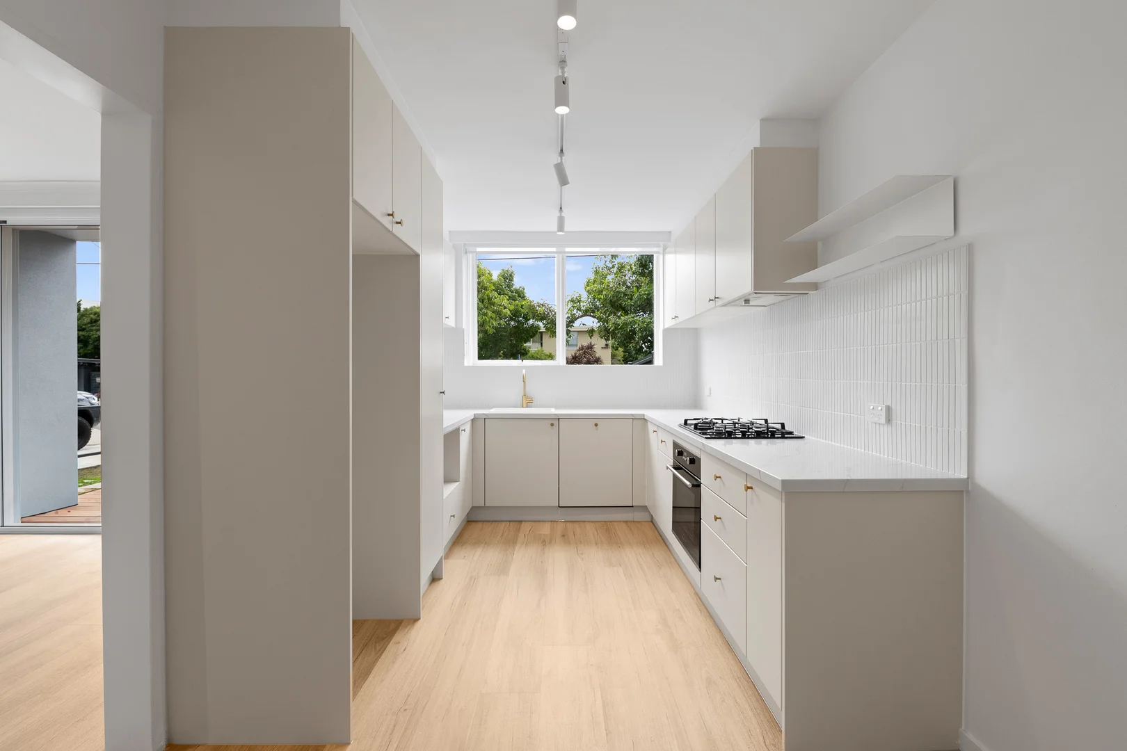 Additional image 3 of 2/299 Grange Road, Ormond VIC 3204