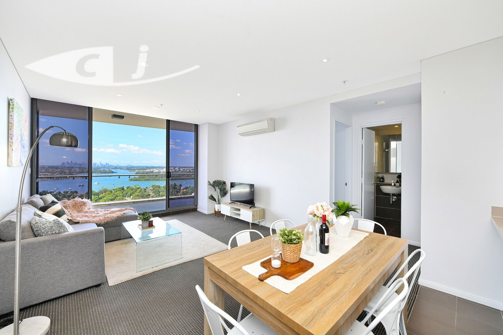 2005/87 Shoreline Drive, Rhodes NSW 2138, Image 2