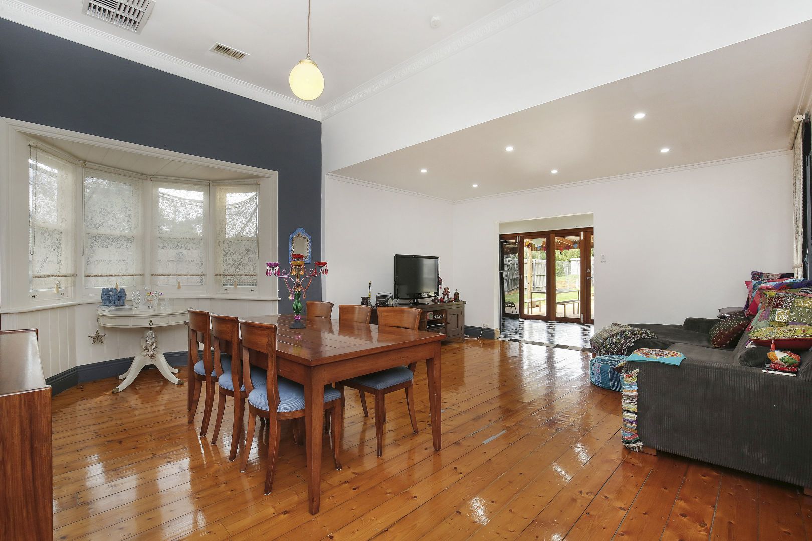 44 Compton Street, Reservoir VIC 3073, Image 1