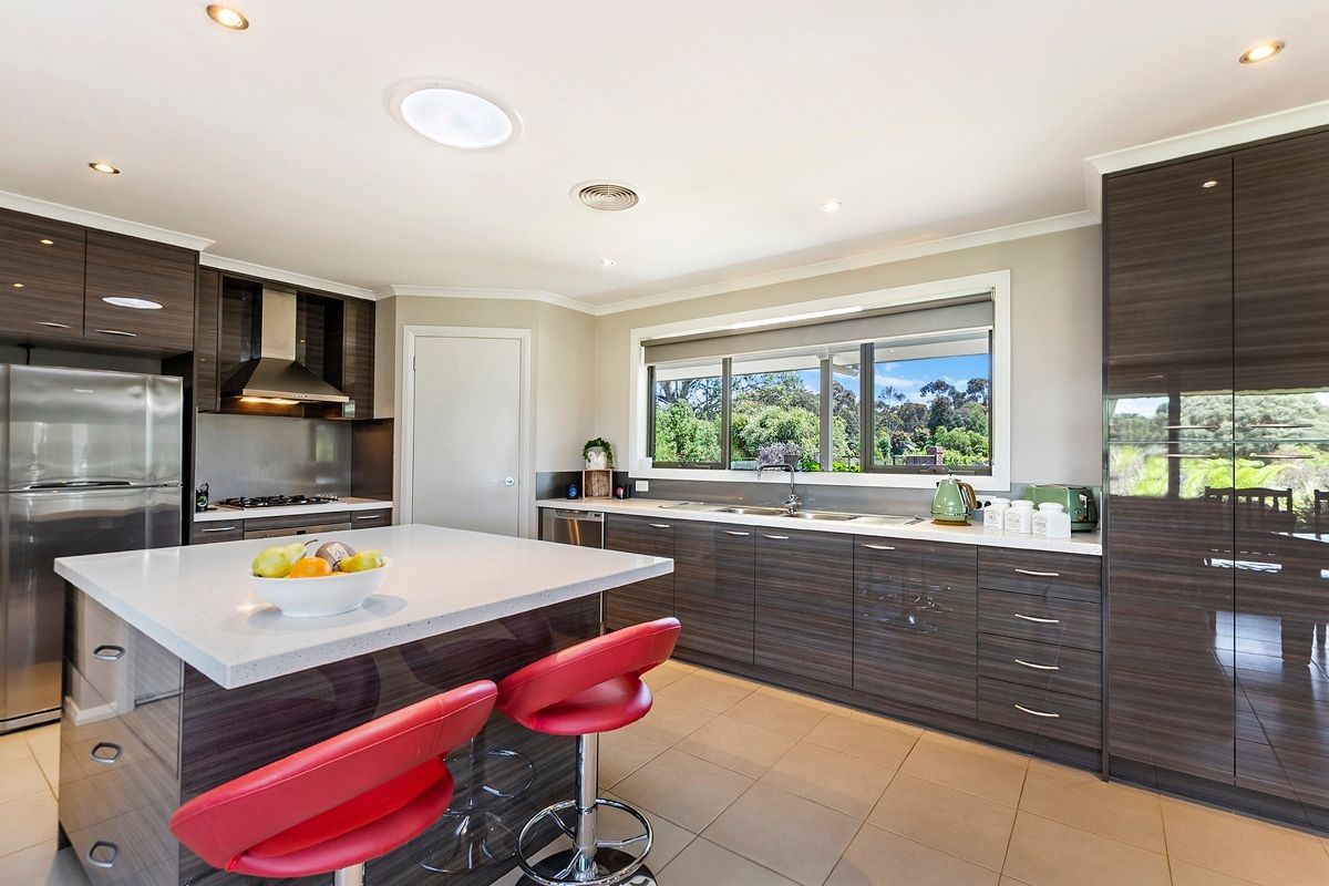 232 MT BAIMBRIDGE ROAD, Hamilton VIC 3300, Image 2