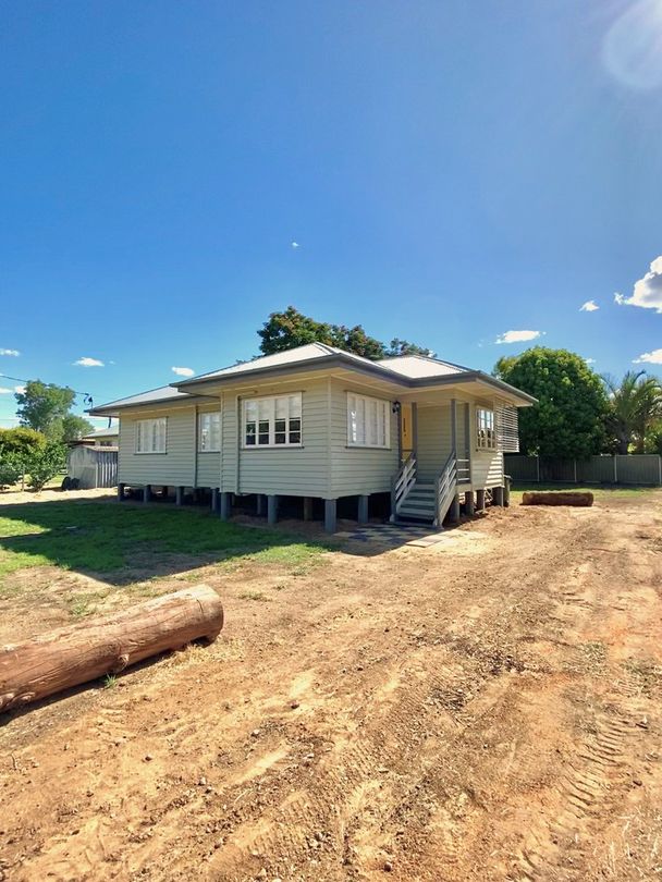 2 bedrooms House in 27 Jabiru Street LONGREACH QLD, 4730