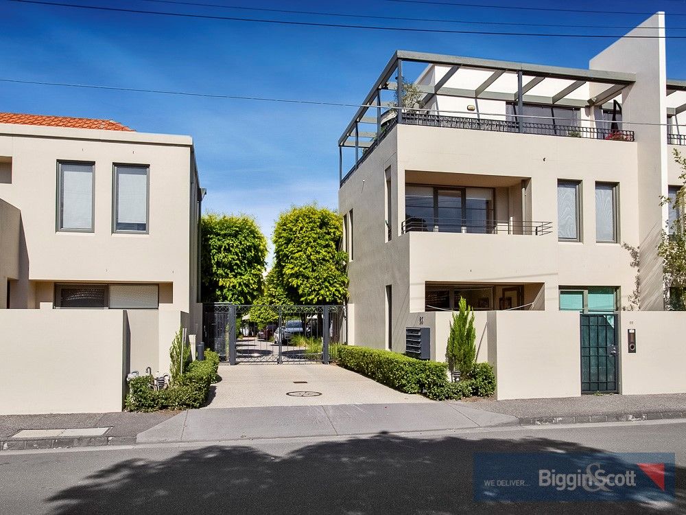 3 bedrooms Townhouse in 2/53 Westbank Terrace RICHMOND VIC, 3121