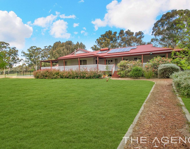 44 Centenary Drive, Gidgegannup WA 6083