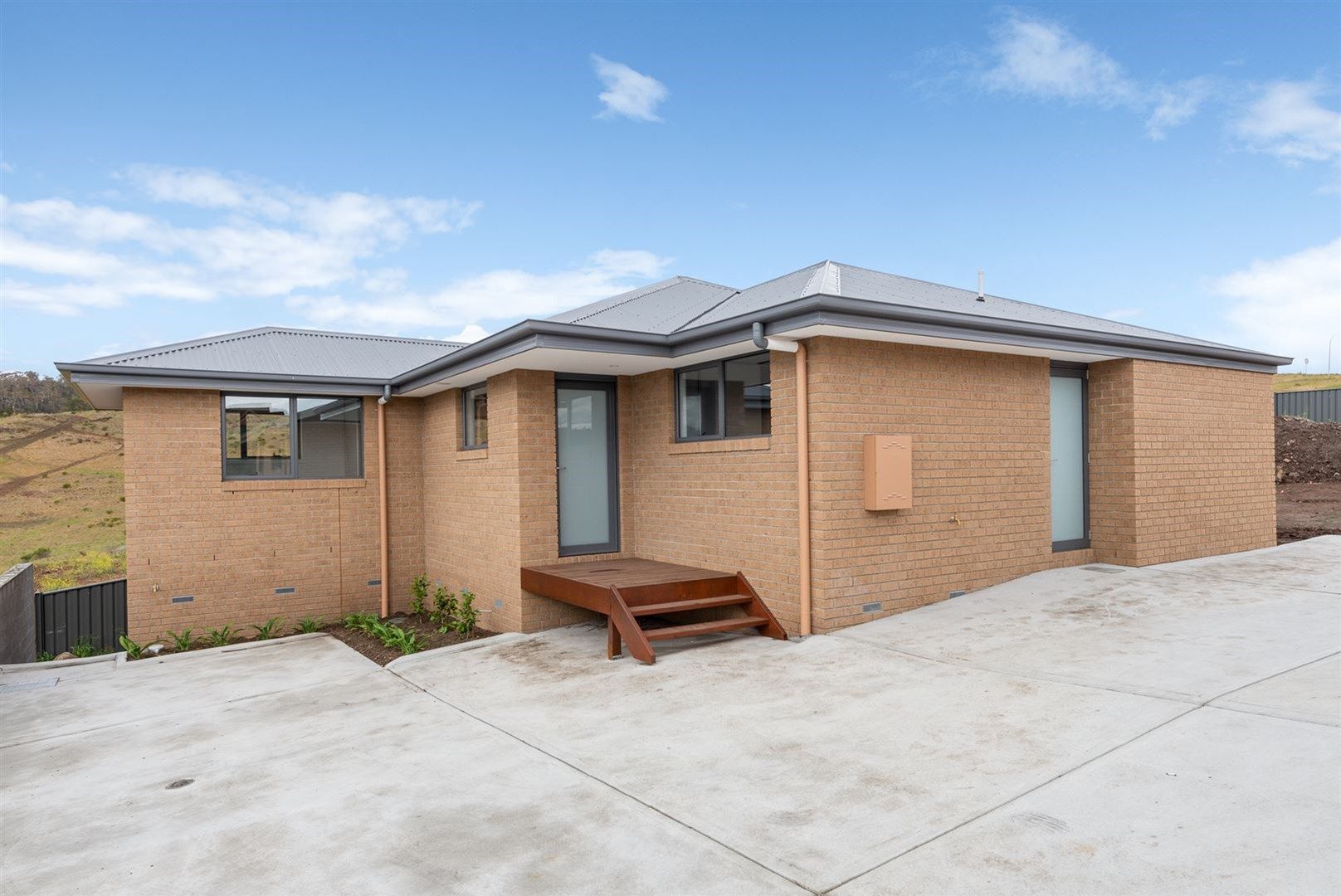 2/36 Tollard Drive, Rokeby TAS 7019, Image 0