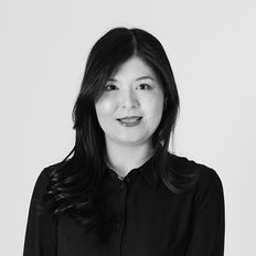 Sophia Zhu, Sales representative