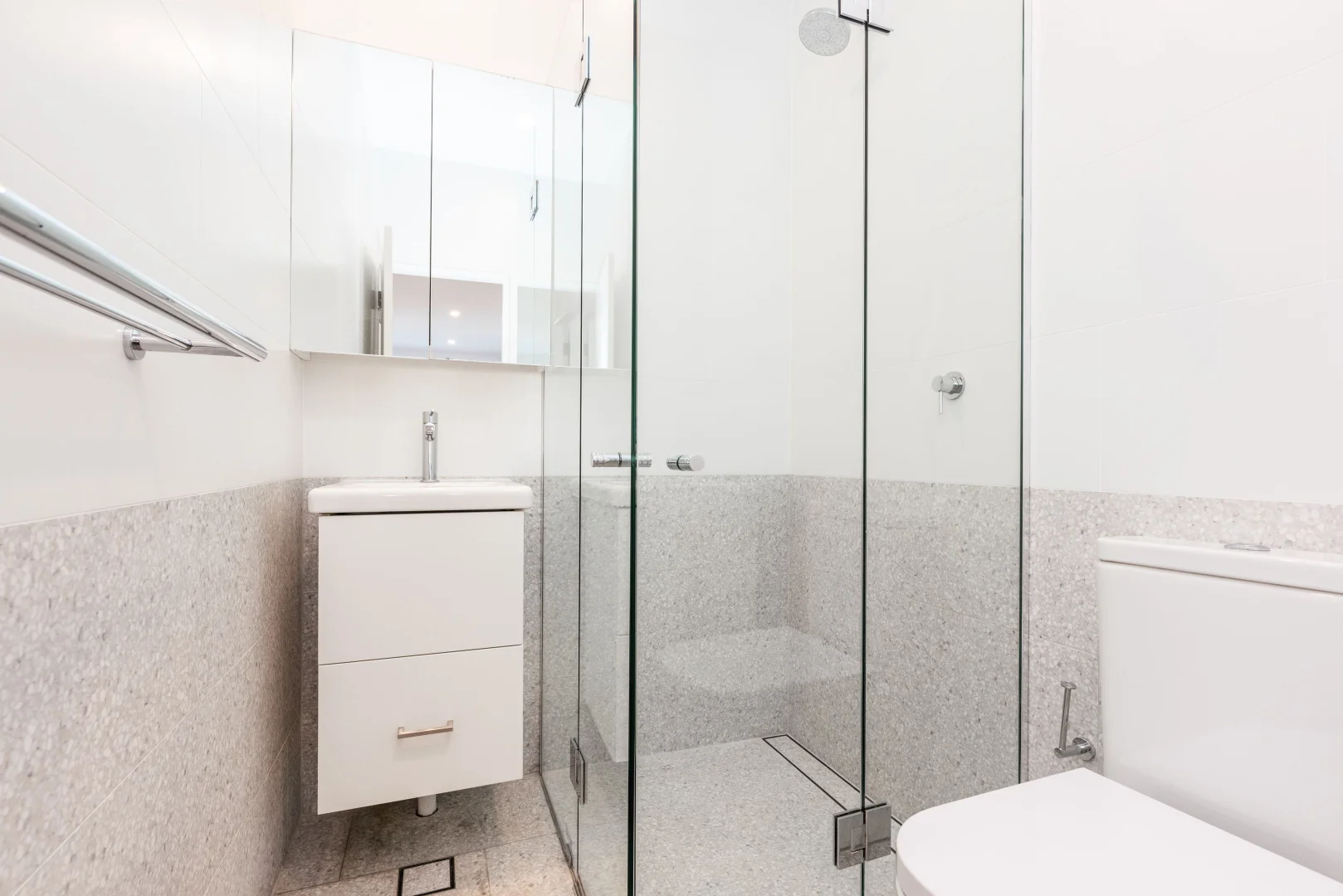 Additional image 8 of 4b/284 Bondi Road, Bondi NSW 2026