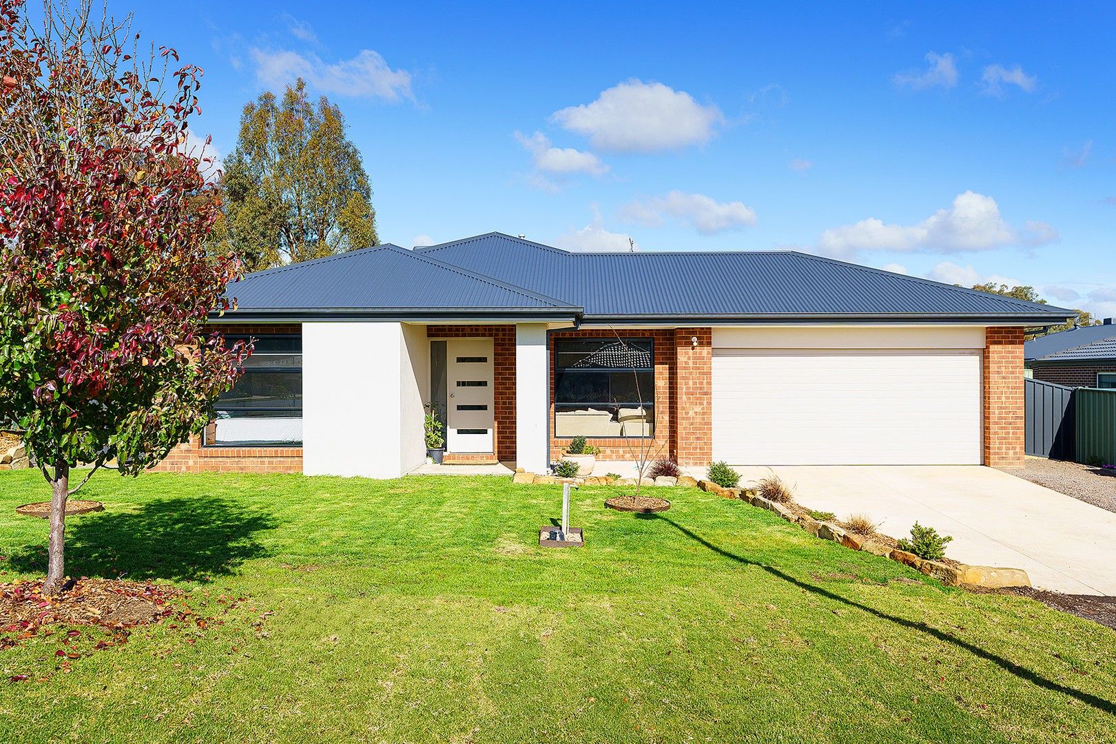 1 Tackane Court, Campbells Creek VIC 3451, Image 0