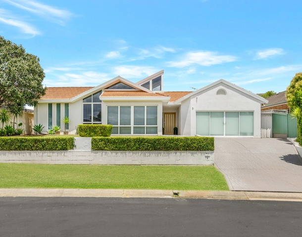 5 Watts Place, West Hoxton NSW 2171