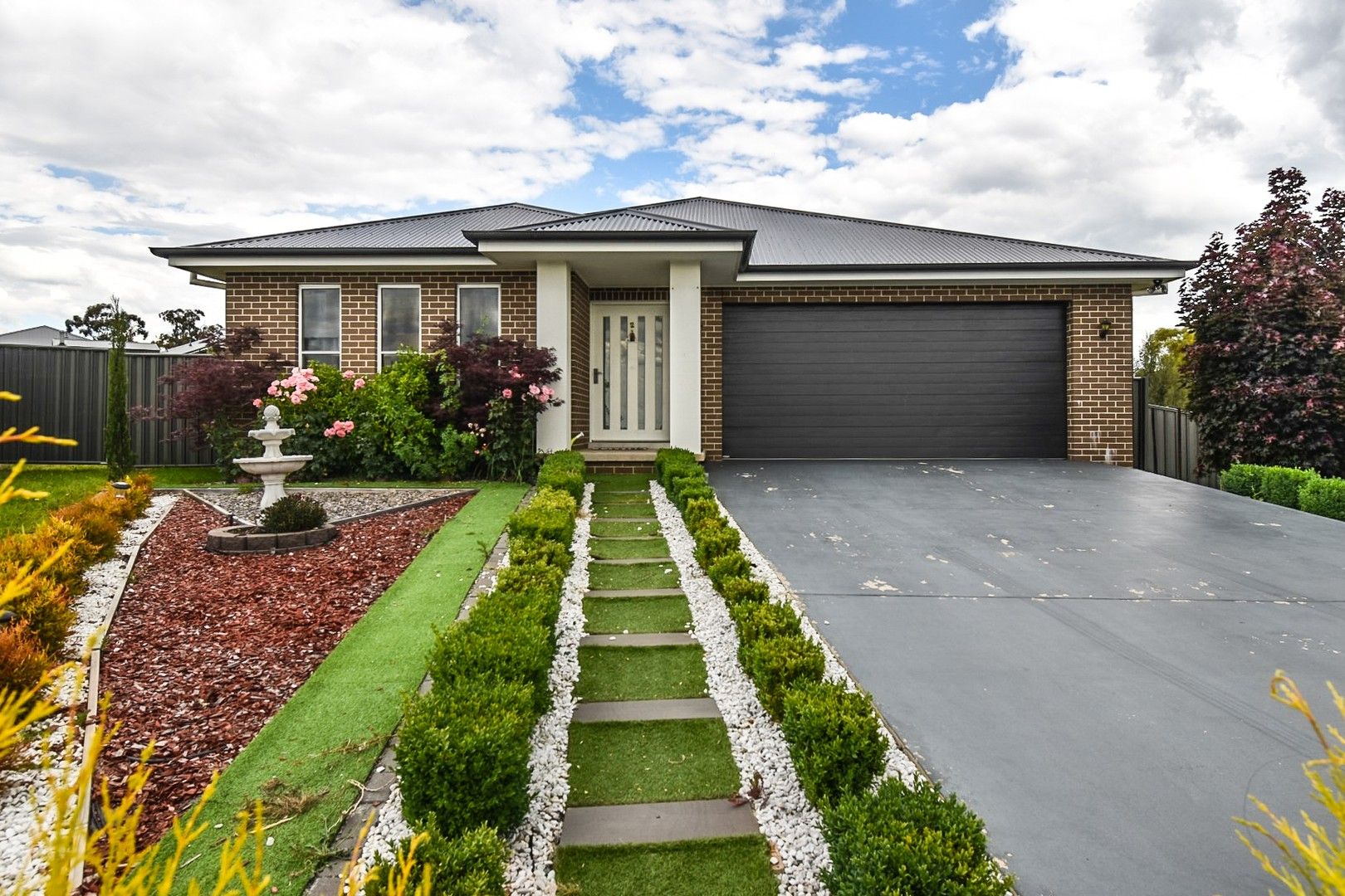 4 bedrooms House in 6 Trainor Court ORANGE NSW, 2800