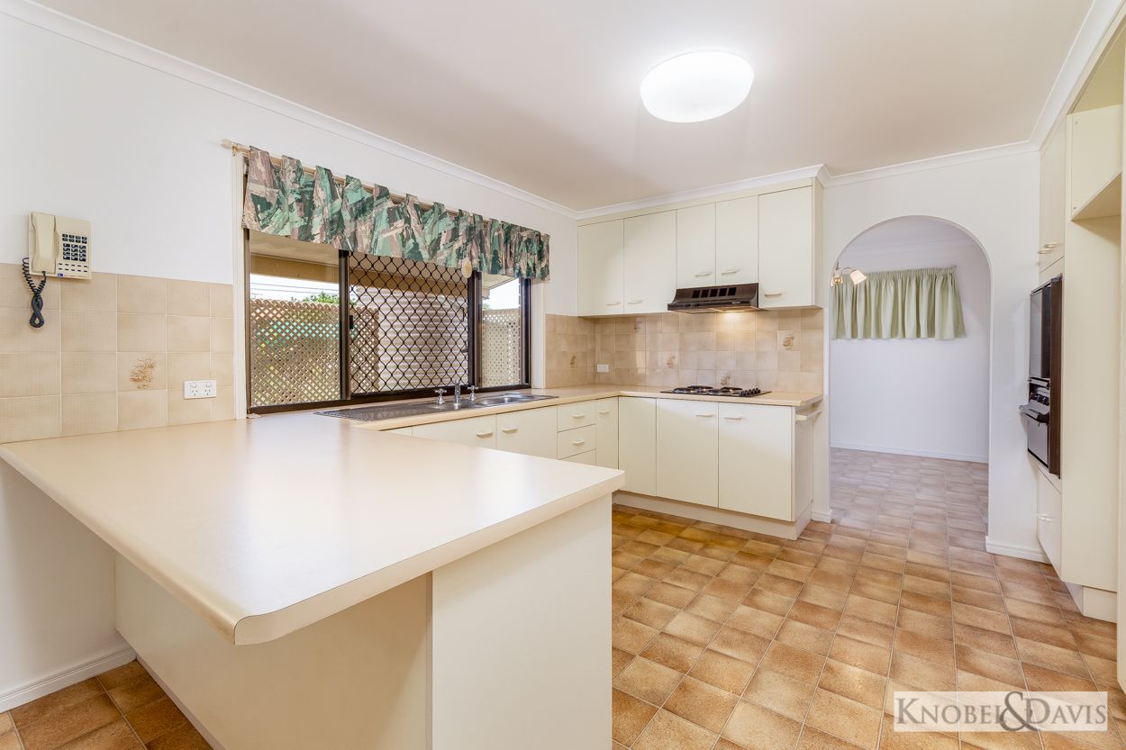 23 Emu Walk, Bongaree QLD 4507, Image 2