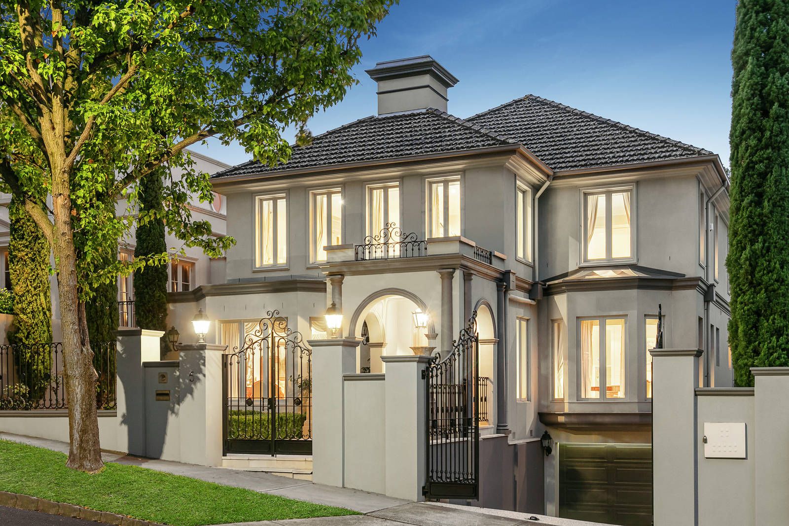 5 Glyndebourne Avenue, Toorak VIC 3142, Image 0