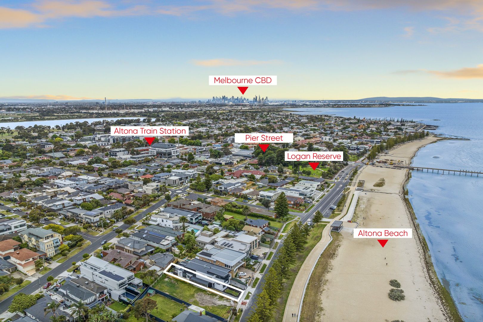 2/203 Esplanade, Altona VIC 3018 Domain