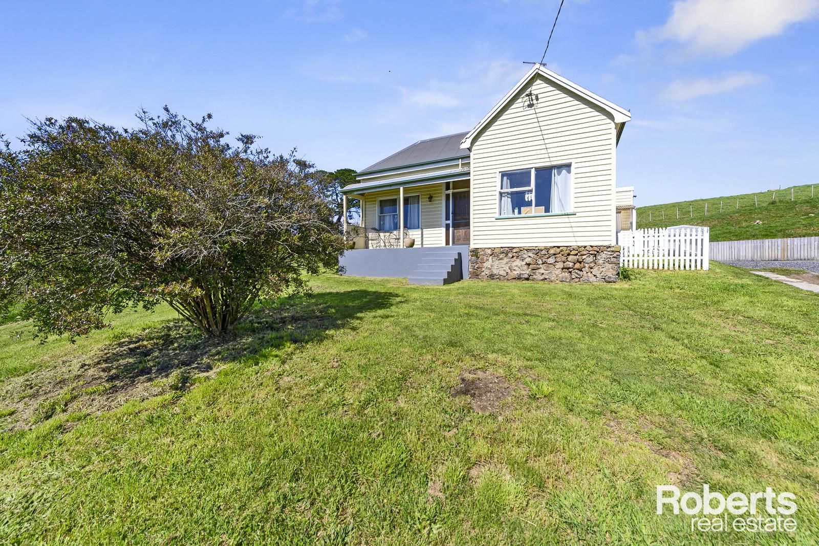 3 bedrooms House in 2076 Sheffield Road SHEFFIELD TAS, 7306