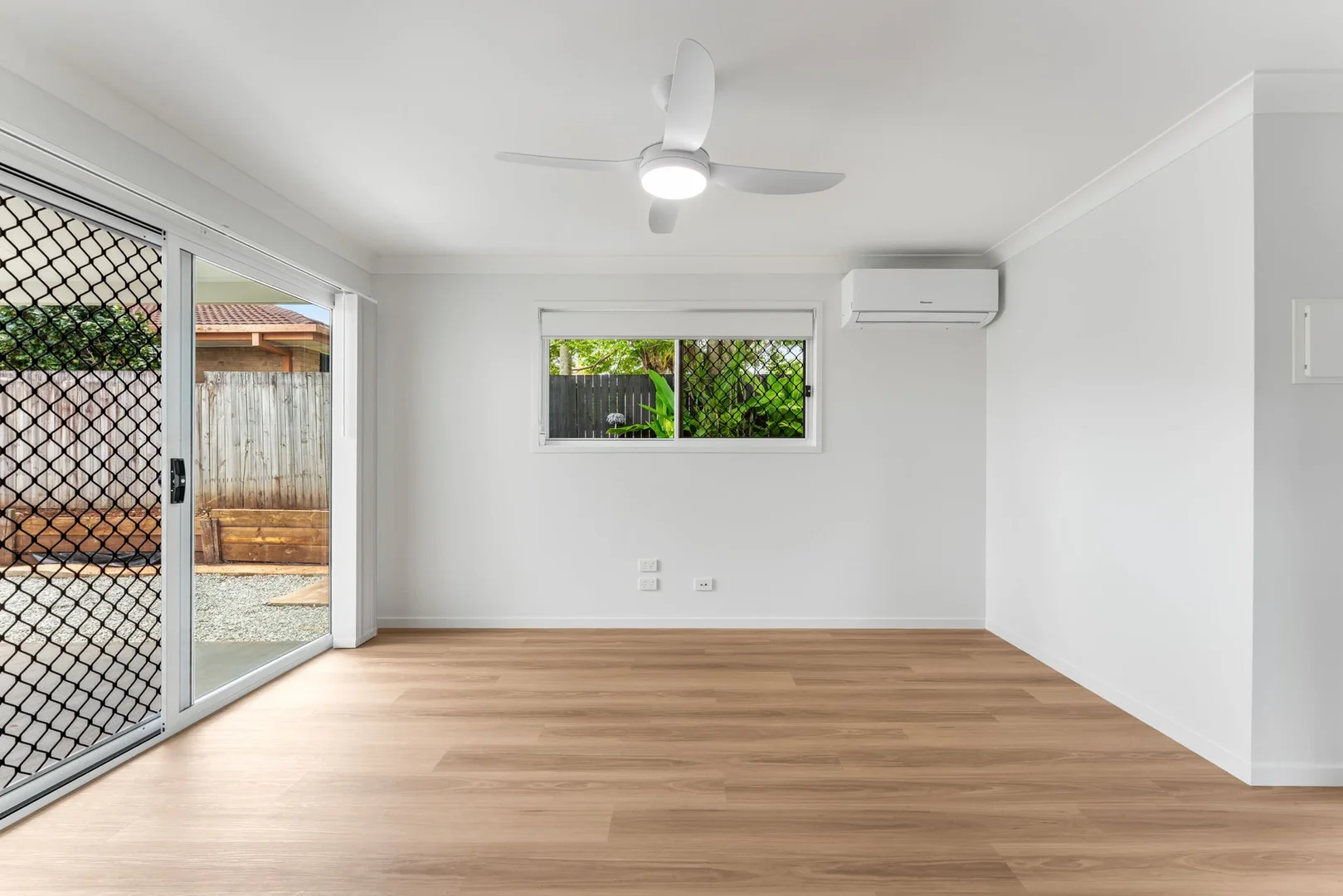 Additional image 7 of 100-102A Mill Street, Redland Bay QLD 4165