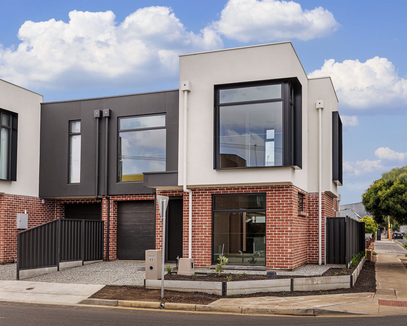 3 bedrooms Townhouse in 45 Sherriff Street UNDERDALE SA, 5032