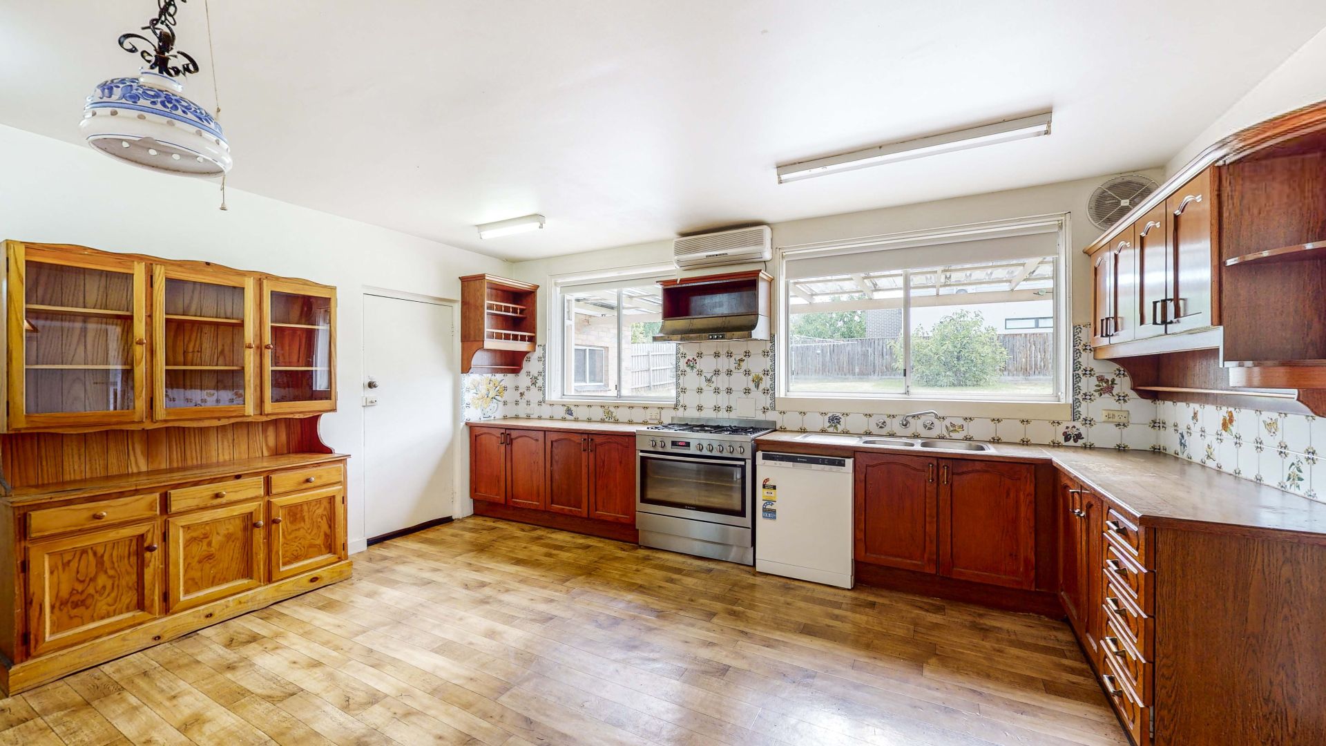 2A Orange Grove, Camberwell VIC 3124, Image 2