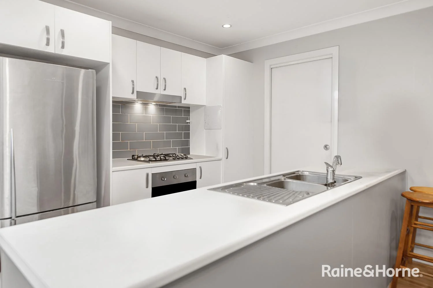 Additional image 4 of 32 Crawford Lane, Mount Hutton NSW 2290