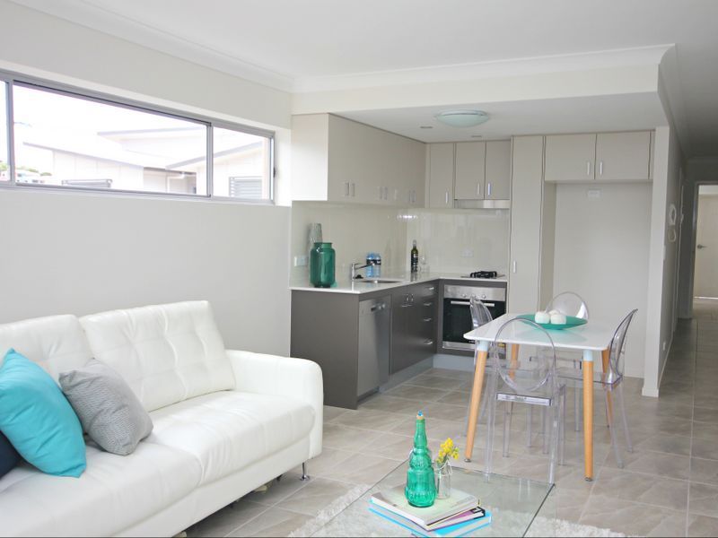 2/5 SPRINGWOOD STREET, Mount Gravatt East QLD 4122, Image 2