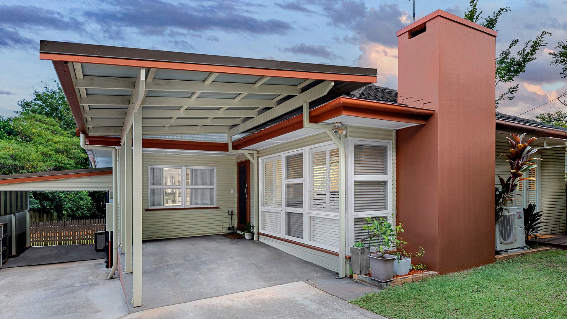 16 Derwent Street, Upper Mount Gravatt QLD 4122 House For Rent Domain