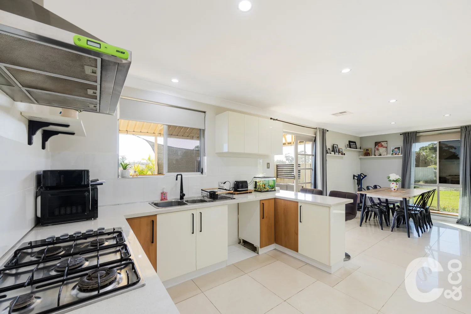 Additional image 3 of 42 Woodley Way, Parmelia WA 6167