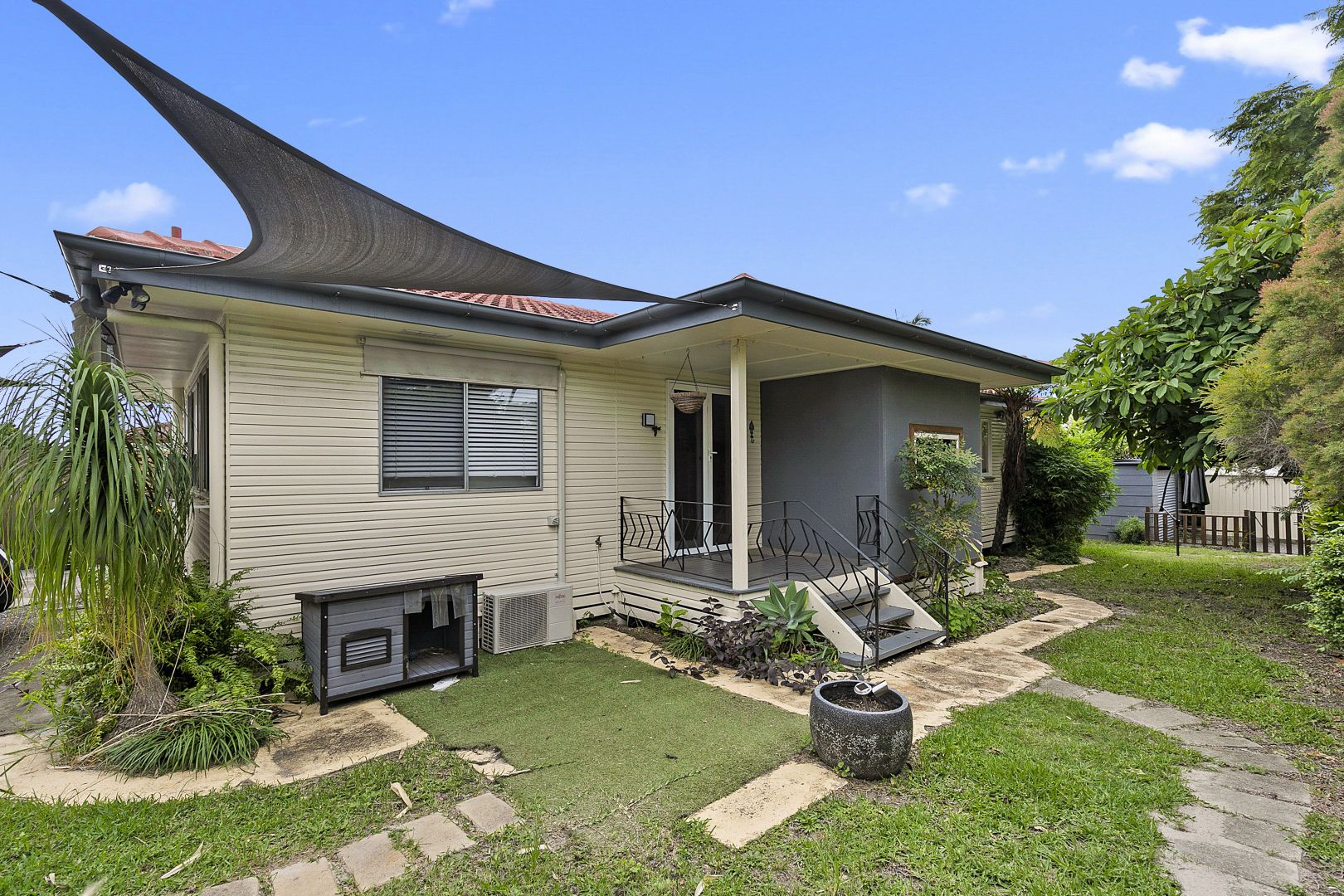 36 Duval Street, Wynnum West QLD 4178