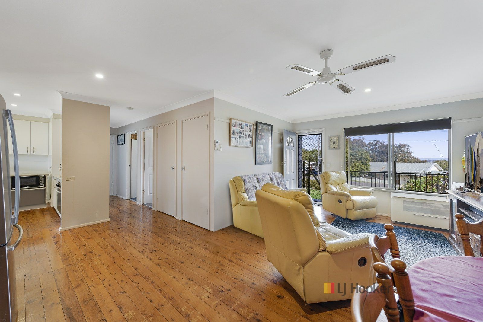 115 Buff Point Avenue, Buff Point NSW 2262, Image 2