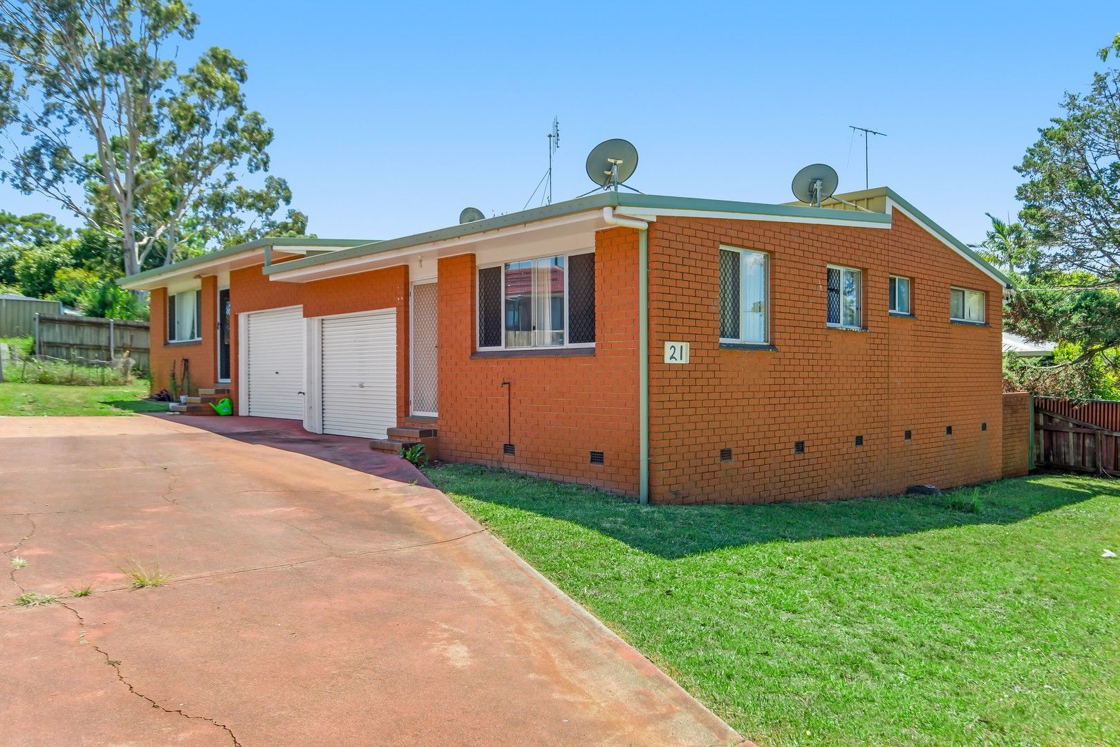 21 Wine Drive, Wilsonton Heights QLD 4350 Domain