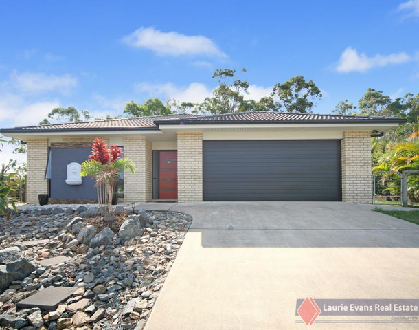 5 Teneale Place, Glass House Mountains QLD 4518